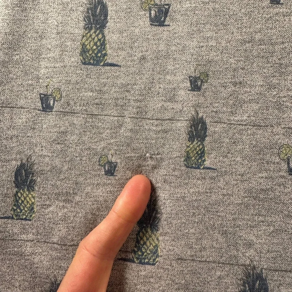 Travis‎ Mathew Polo Mens L Pineapple All Over Print Gray Golf Shirt Embroidered